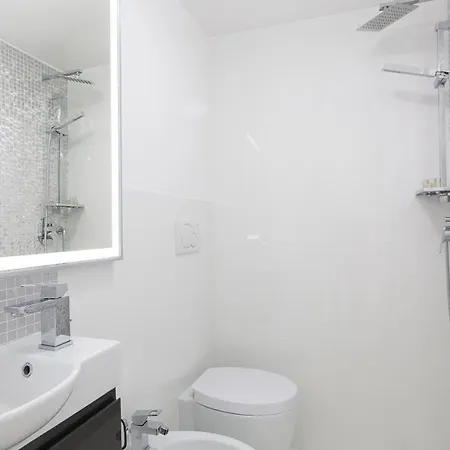 Apartamento In Piazza Venezia *